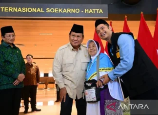 Prabowo Minta Jajaran Cari Solusi Bersama agar Biaya Haji lebih Murah