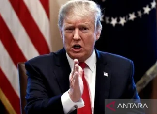 Usai Telepon Putin, Trump Sebut Moskow dan Kiev Akan Berunding