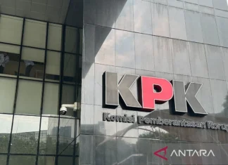 KPK Panggil Purnawirawan TNI sebagai Saksi Kasus Pengadaan LNG
