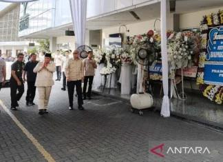 Prabowo Melayat Mendiang Kwik Kian Gie di RSPAD Jakarta jelang Kremasi
