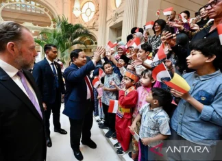 Tiba di Brussel, Prabowo Bertemu Presiden Komisi Eropa dan Raja Belgia