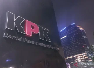 KPK Gali Aliran Dana Dua Tersangka CSR BI-OJK ke Partai Politik