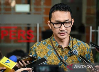 KPK Usut Komunikasi dan Rapat Dewan Direksi soal Jual Beli Gas PT IAE