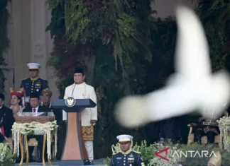 Ini yang Pertama, Presiden Prabowo Pimpin Upacara Detik-detik Proklamasi HUT RI