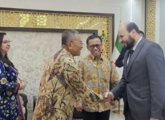 Catatan Dahlan Iskan: “Mendadak Menteri”