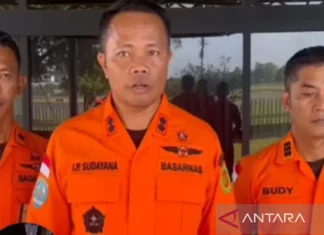 Delapan Korban Helikopter Jatuh Dibawa ke RS Bhayangkara Polda Kalsel