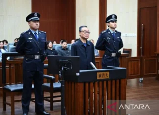 Mantan Menteri Pertanian China Divonis Mati dengan Penangguhan
