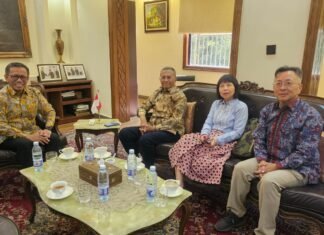 Catatan Dahlan Iskan: “Setengah Dibuka”