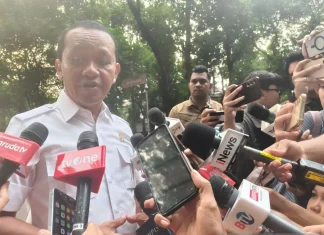 Bahlil Tanggapi Isu Menteri yang Tiga Kali Ditegur Presiden Prabowo