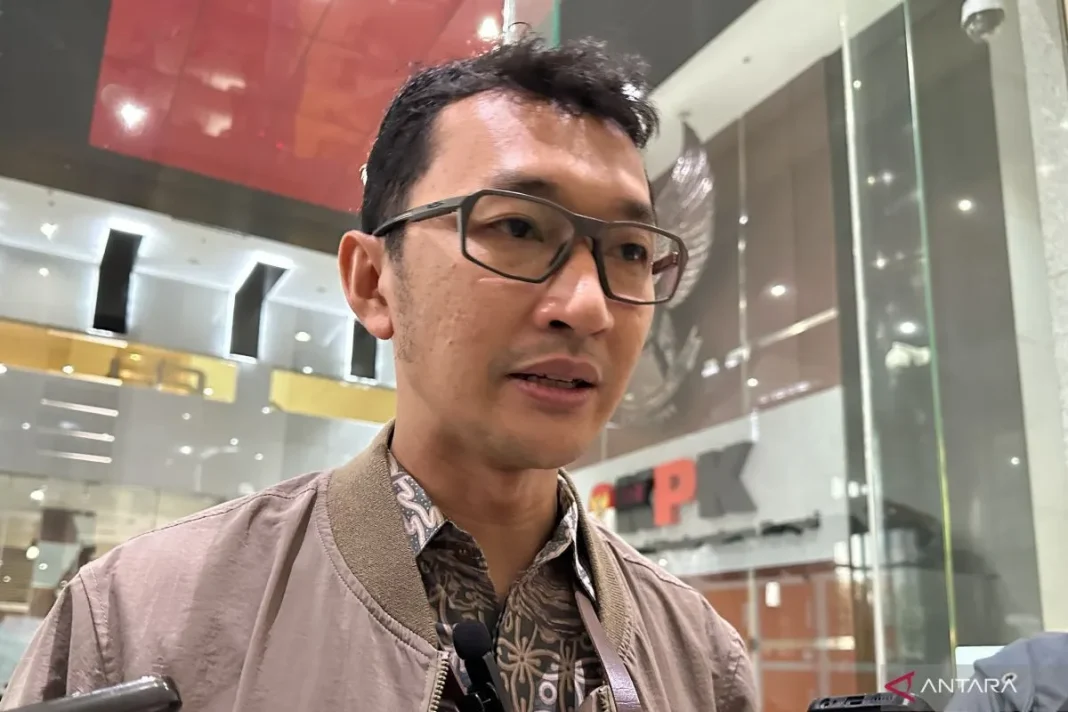 Kasus digitalisasi SPBU, KPK panggil dua manajer perusahaan teknologi