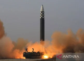 Korut Uji Coba Rudal Jelajah jelang Kunjungan Trump ke Korsel