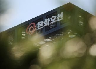 Sanksi China terhadap Hanwha mengancam bisnis Korea Selatan-AS