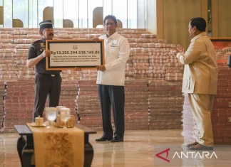 Prabowo: Rp13 Triliun bisa untuk 8.000 Sekolah dan 600 Kampung Nelayan