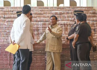 Prabowo Saksikan Penyerahan Uang Korupsi CPO Rp13 Triliun di Kejagung