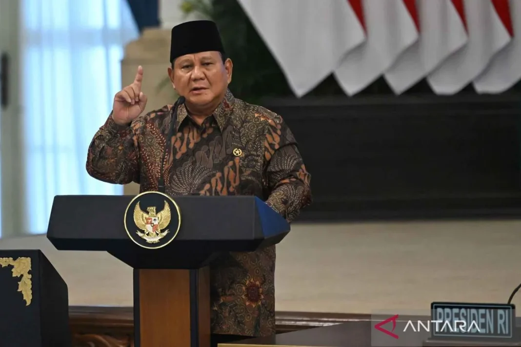 Prabowo ungkap Tiap tahun 100 ribu hektare sawah hilang diubah peruntukannya