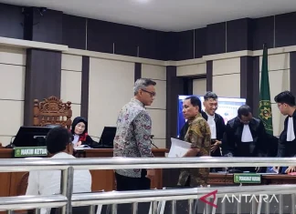 Tiga Dosen UGM Yogyakarta Diadili atas Dugaan Korupsi Pembelian Kakao