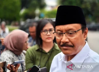 Gus Ipul Ungkap Charles Holland Dicopot dari Penasihat Ketum PBNU