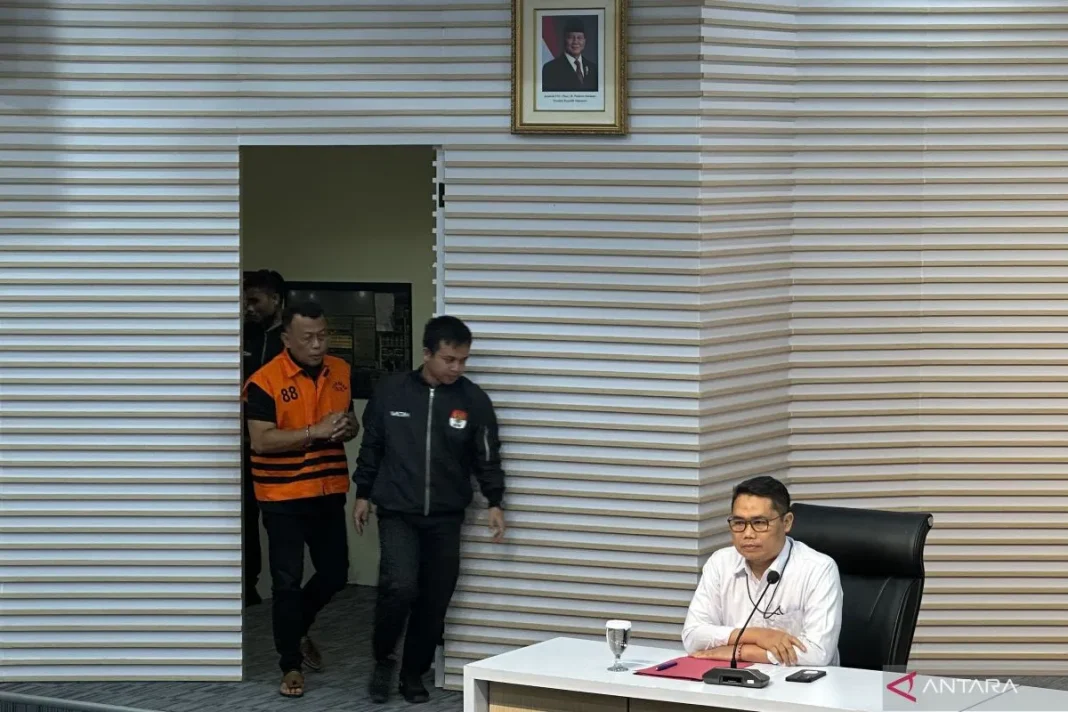 KPK ungkap Bupati Ponorogo terima Rp2,6 miliar dari tiga klaster kasus