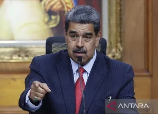 Ketegangan AS-Venezuela: Trump Isyaratkan Maduro akan Jatuh
