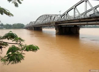 Korban Tewas Banjir Vietnam Bertambah jadi 42 Orang