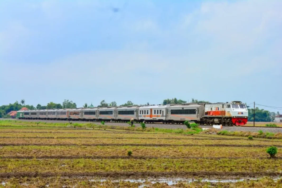 Perjalanan kereta api di Daop 9 Jember aman pascaerupsi Gunung Semeru