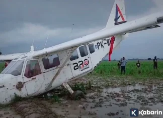Pesawat GA28 Milik Wise Air Jatuh di Persawahan Karawang, begini Kronologinya