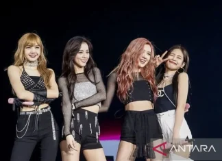 Polisi Kerahkan 1.500 Personel Amankan Konser BLACKPINK di GBK