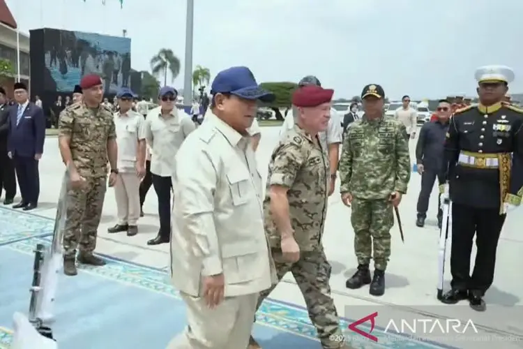 Prabowo antar kepulangan Raja Abdullah II, pesawat dikawal jet F-16