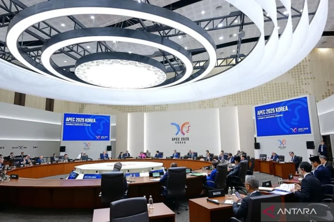 Prabowo ingatkan ancaman serakahnomics hambat pertumbuhan