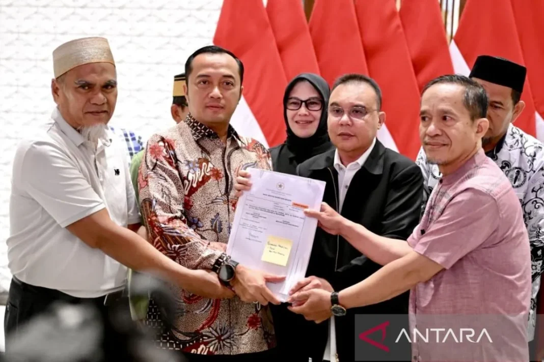 Presiden Prabowo berikan rehabilitasi kepada dua guru ASN Luwu Utara