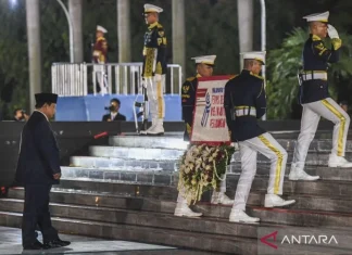 Presiden Prabowo Pimpin Upacara Hari Pahlawan di TMP Kalibata