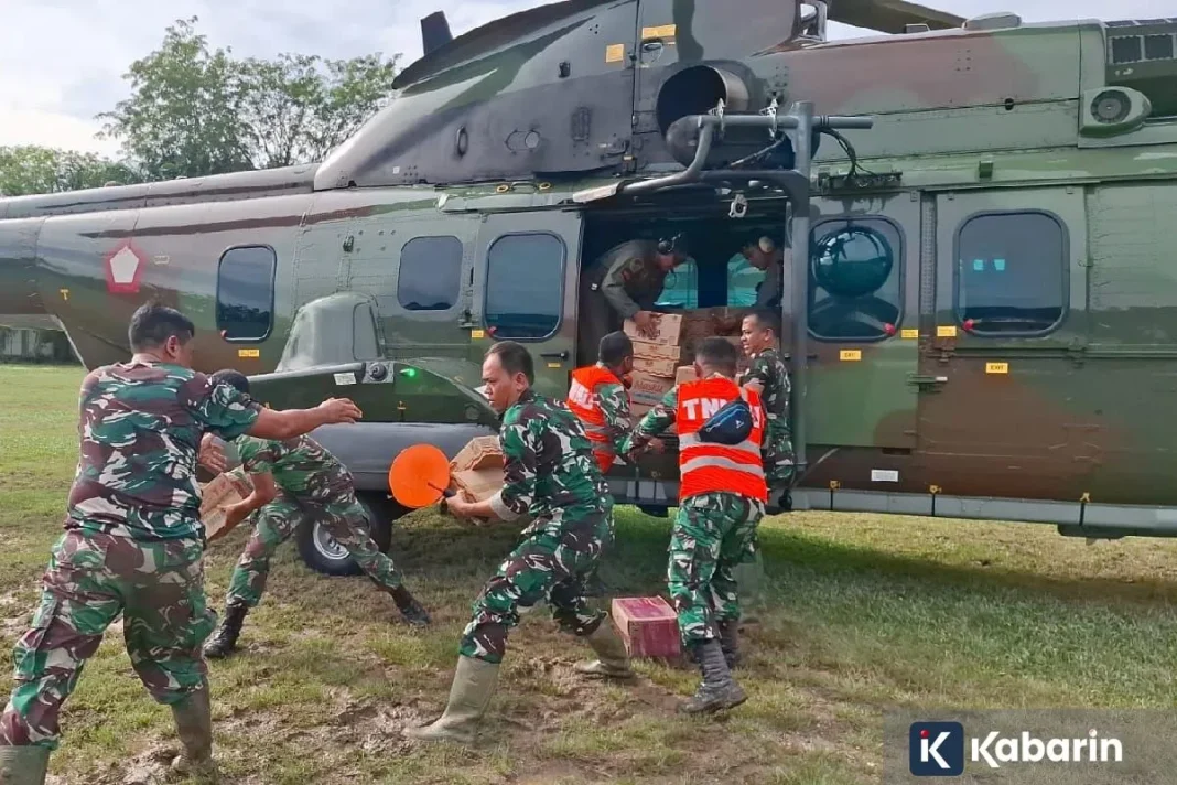 TNI AU terbangkan bantuan untuk Sibolga, Aksi kemanusiaan yang hangatkan hati