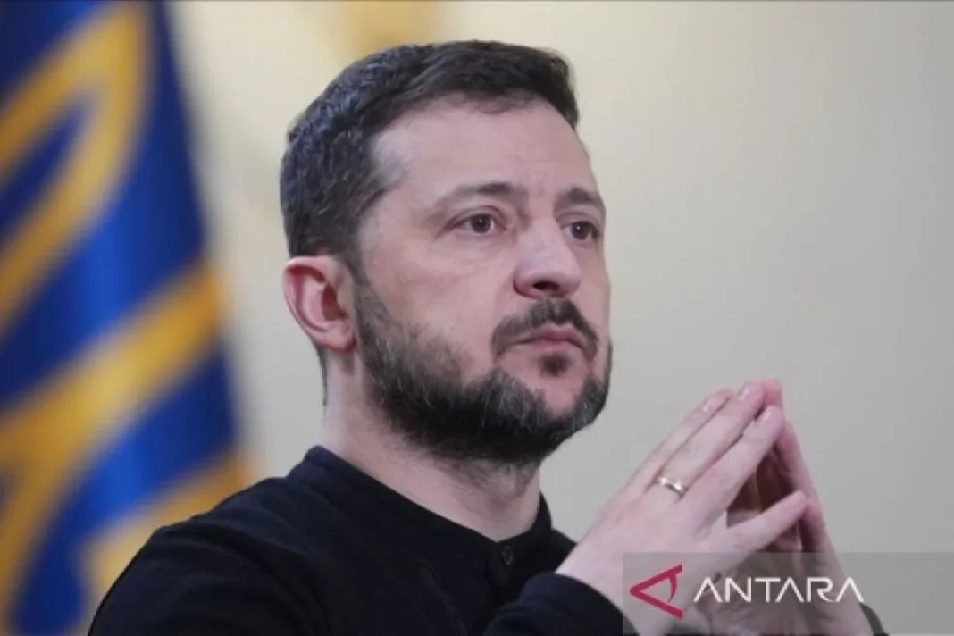 Zelenskyy, NATO bahas usulan AS untuk akhiri perang Ukraina-Rusia