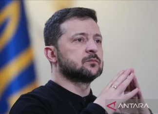 Zelenskyy, NATO Bahas Usulan AS untuk Akhiri Perang Ukraina-Rusia