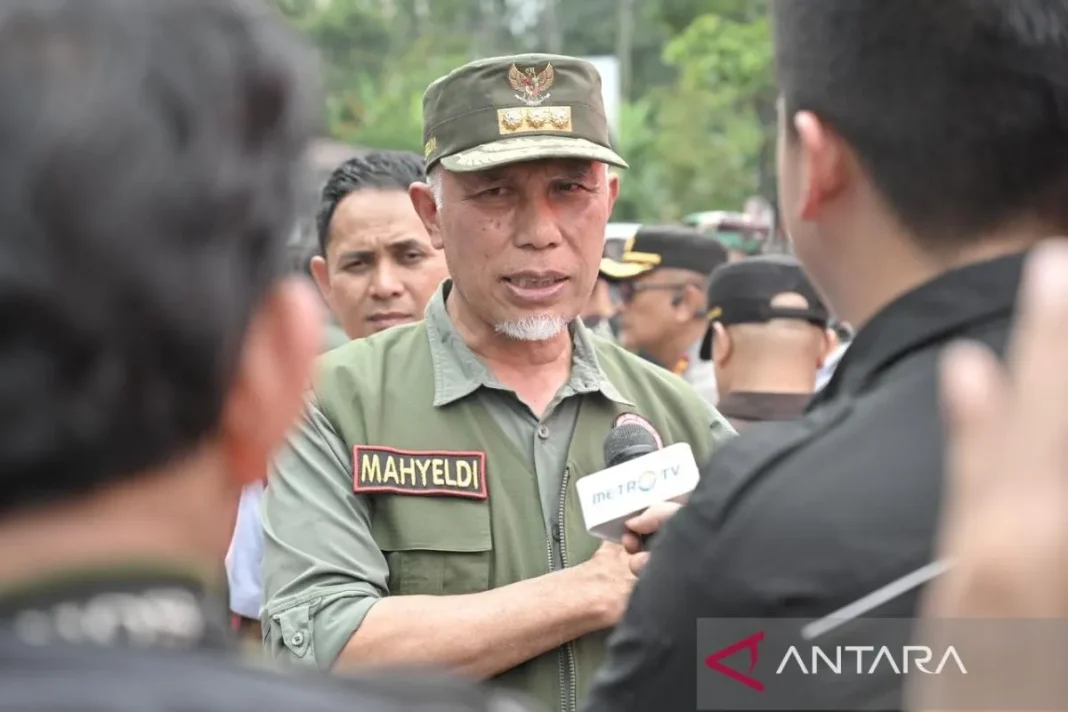 Gubernur Sumbar surati Presiden pembatalan pemotongan TKD untuk tangani bencana