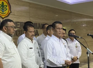 Kementan Himpun Bantuan Pangan untuk Korban Banjir Aceh dan Sumatera