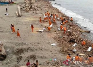 Padang Segera Tuntaskan Penanganan 3.327 Ton Sampah Pascabencana