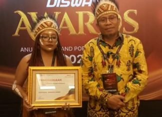Raih Penghargaan Disway Awards 2025, Syafri Tuharea: Raja Ampat Siap Tingkatkan Layanan Pariwisata