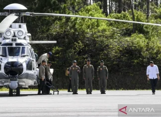 Tinjau Lokasi Bencana di Tapteng, Prabowo: Masyarakat masih Syok