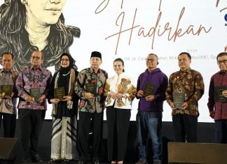 Catatan Abah Dahlan: “Asta Cashtry”