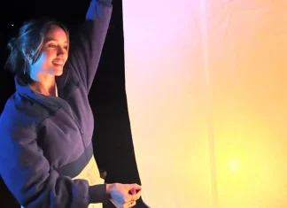 Cinta Laura Meditasi di Thailand Sambut Pegantian Tahun Baru