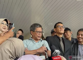 Terkait Kasus Ijazah Palsu Jokowi, Rocky Gerung Datangi Polda Metro Jaya