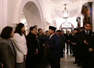 Kunjungi London, Prabowo Bangkitkan Semangat Pelajar Perantauan