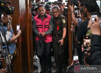 Jaksa Dakwa Nadiem Jalankan Pengadaan “Chromebook” untuk Kepentingan Bisnis