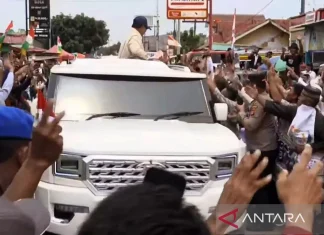 Prabowo Hadiri Panen Raya di Karawang, Umumkan Swasembada Pangan