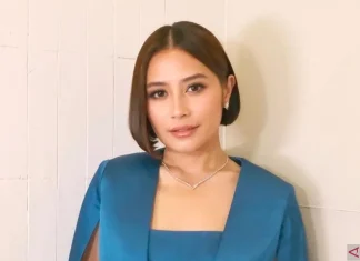 Prilly Latuconsina Resmi Mengundurkan Diri dari Sinemaku Pictures