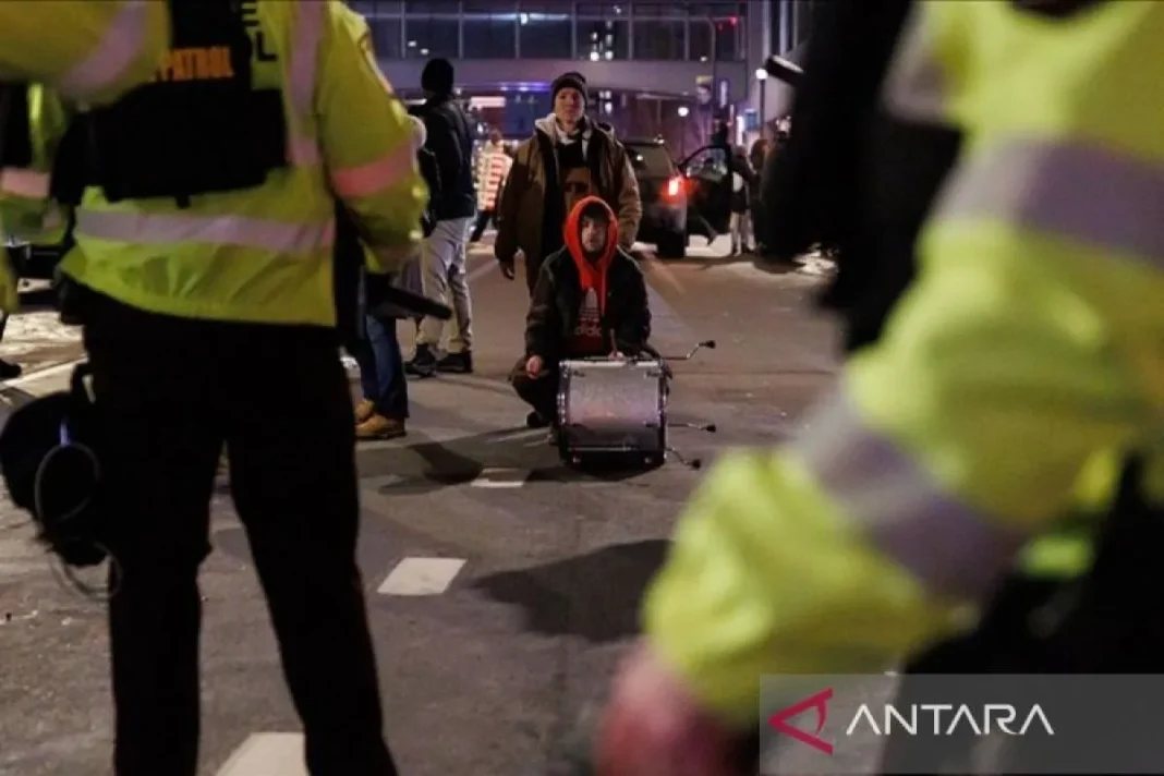 Protes kematian ibu tiga anak oleh petugas ICE, 29 orang ditangkap