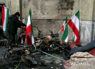 Sekutu AS di Timur Tengah Bujuk Trump Urungkan Ide Serang Iran