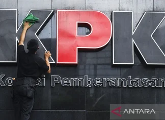Selain Wali Kota Madiun, KPK Tangkap ASN dan Pihak Swasta