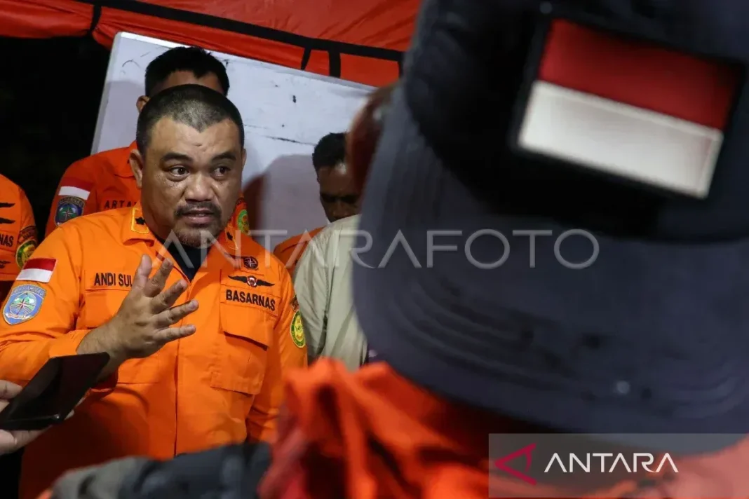 Tim SAR dikerahkan ke Bulusaraung lokasi penemuan serpihan pesawat